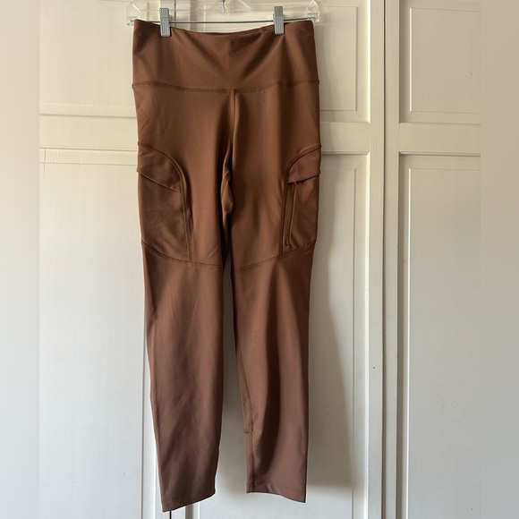 Old Navy Athletic Leggings - Picture 1 of 2